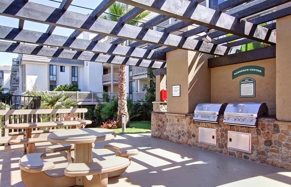 Oceanview Retreat - Steps To The Beach And 2 Pools Oceanside Exterior foto