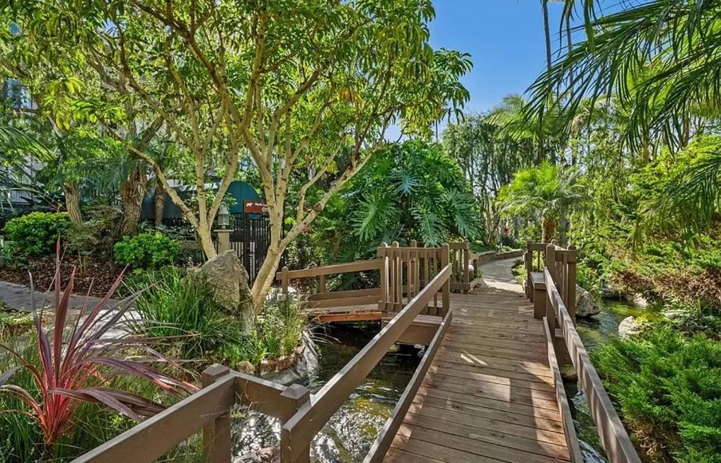 Oceanview Retreat - Steps To The Beach And 2 Pools Oceanside Exterior foto